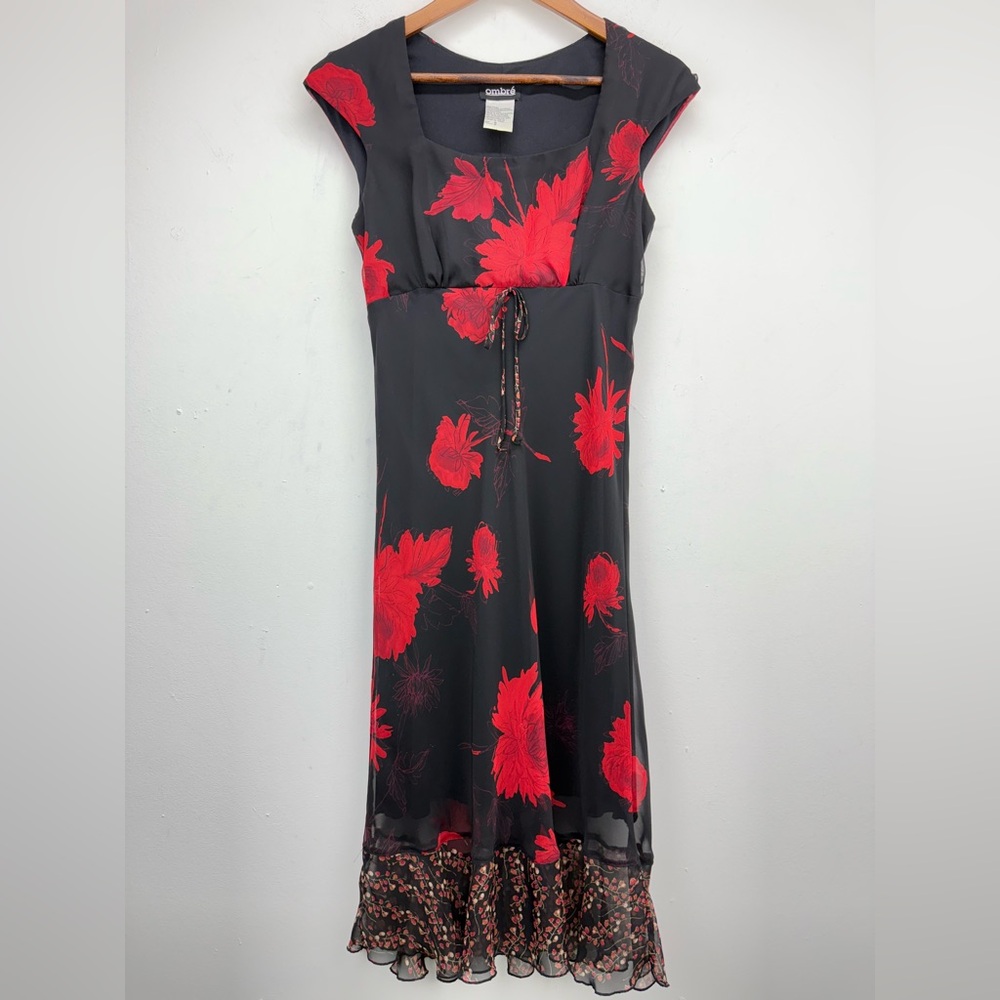 Vintage Ombré size 8 Women’s Black Red Floral Chiffon Y2K Cap Sleeve Dress